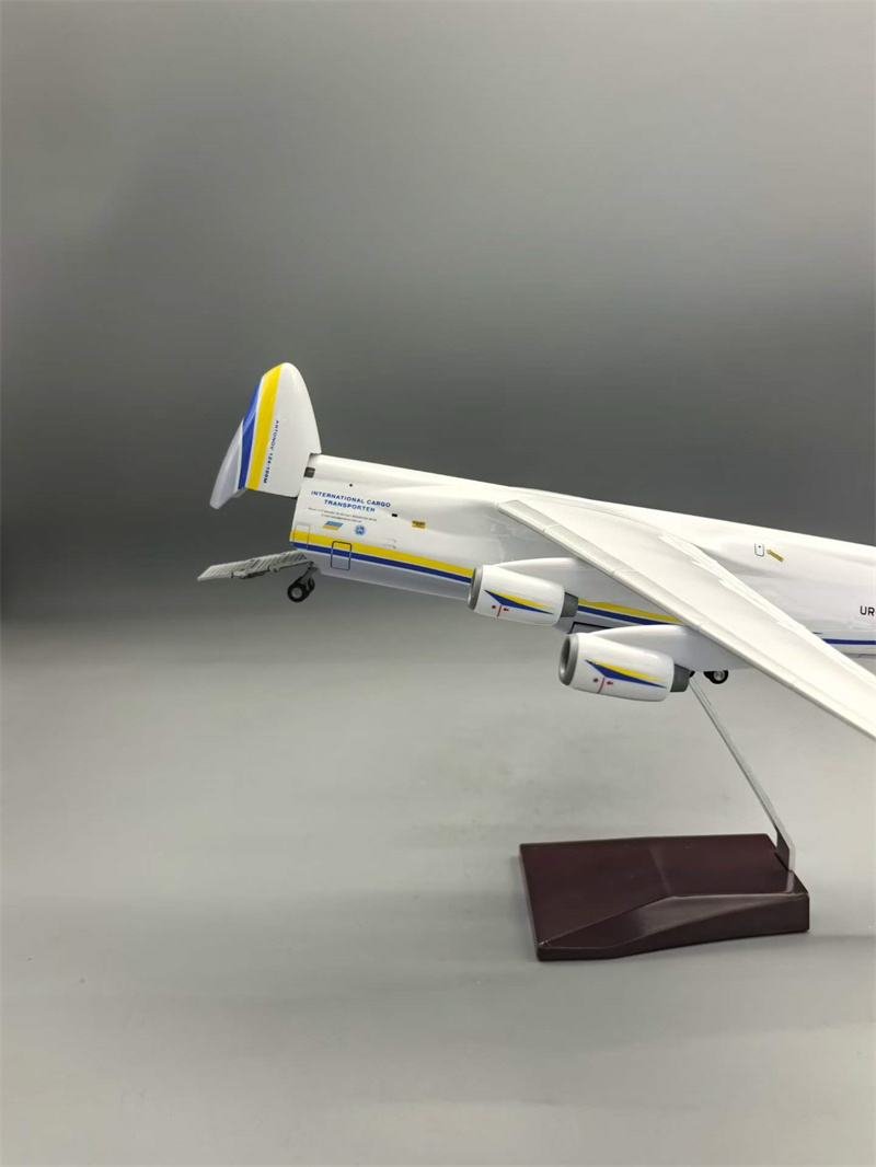 Масштабная модель самолета Ан- – обзор и цена Model Kit Ukraine
