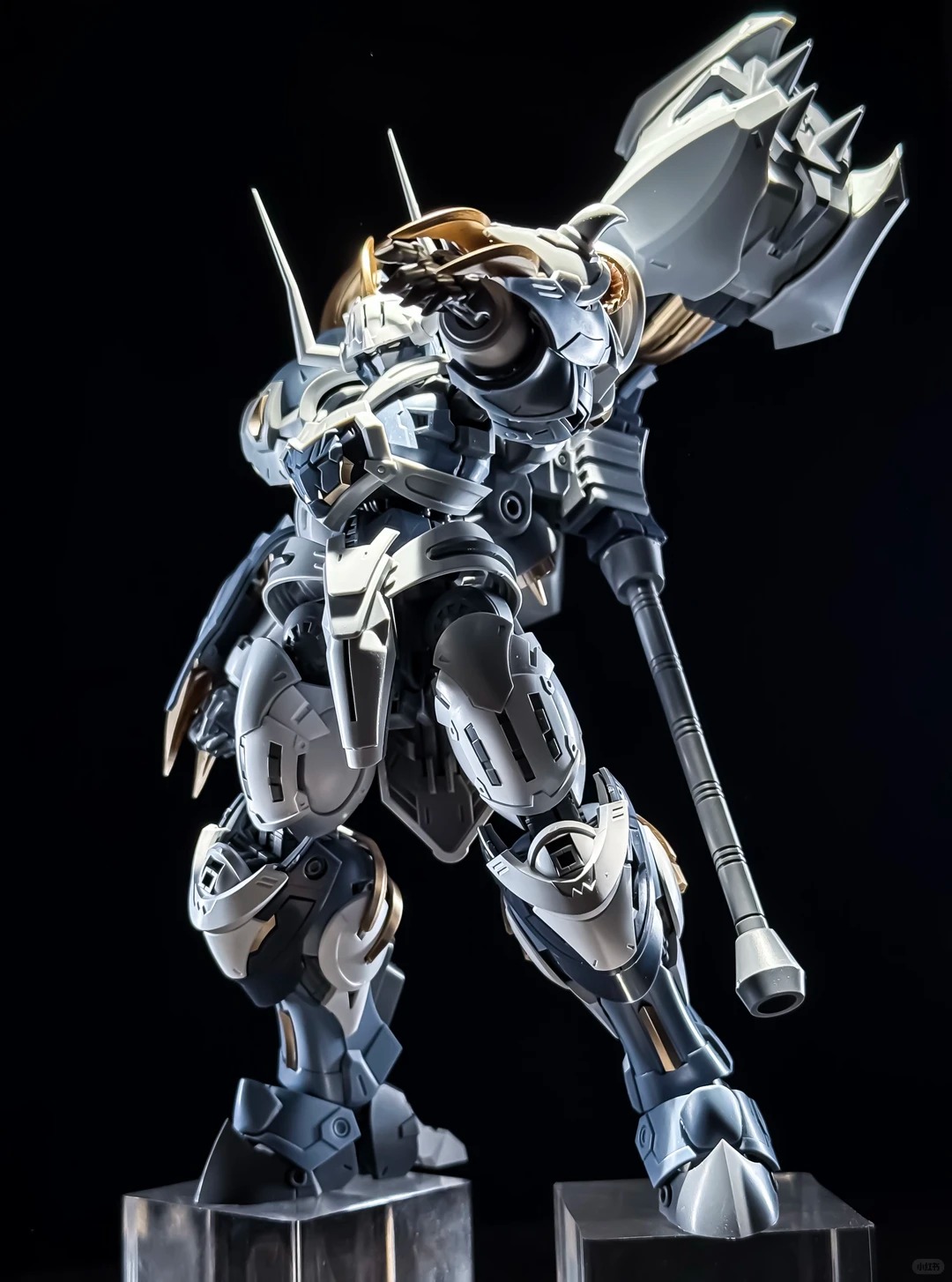 Оригинальная модель SNAA Mecha – обзор и цена Model Kit Galahad