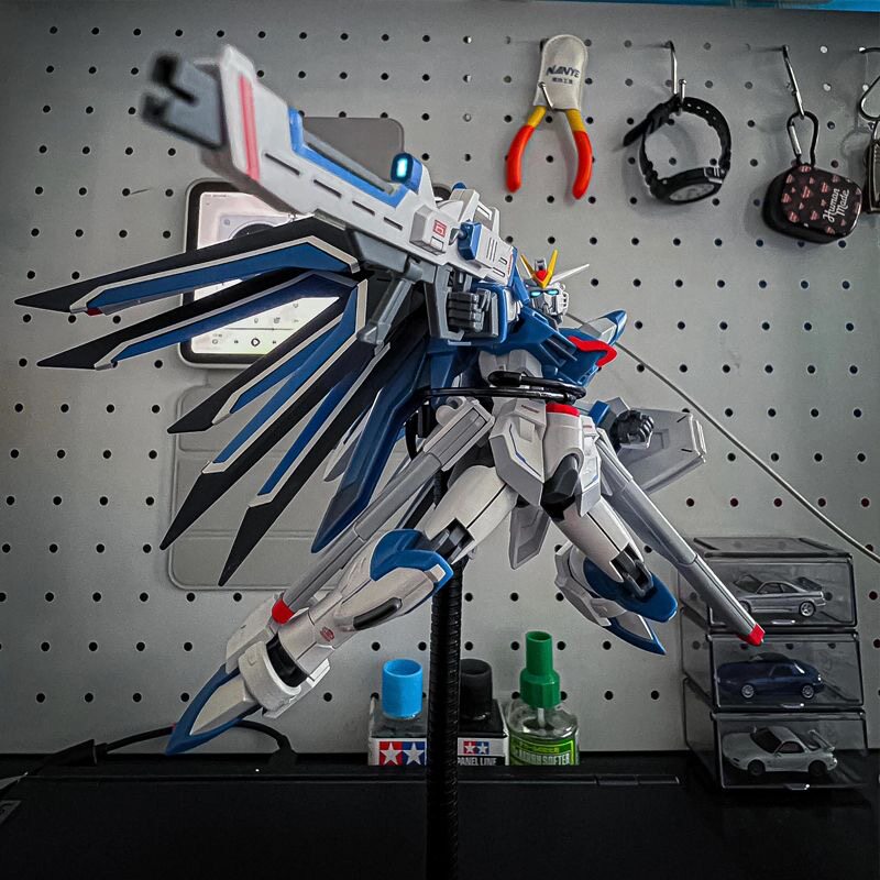 Масштабная модель меха 1/144 H – обзор и цена Model Kit Unicorn
